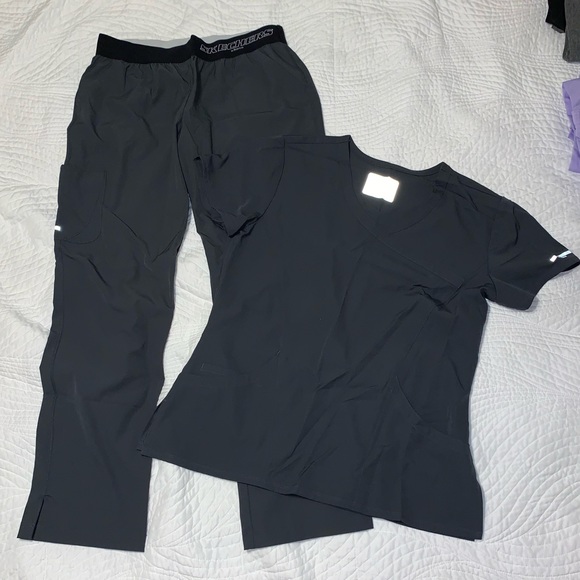 skechers barco scrubs